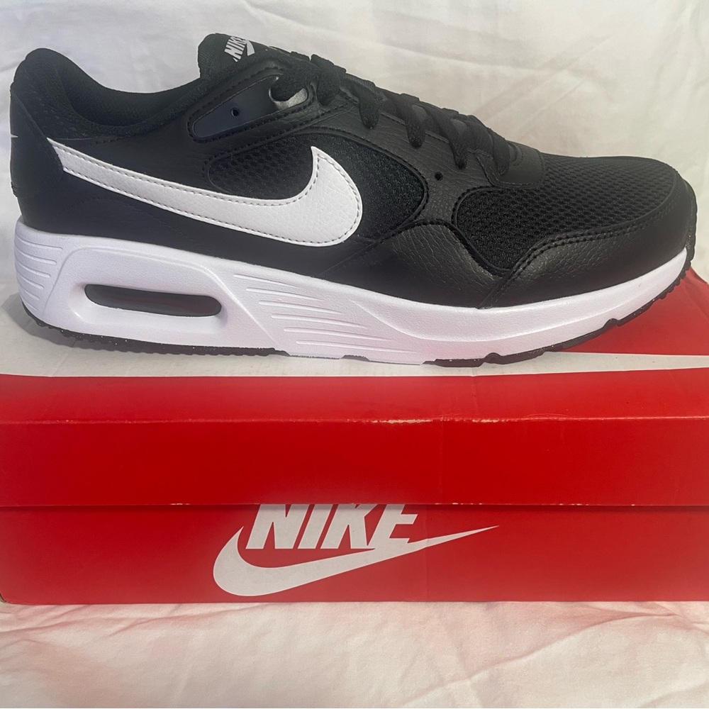Nike Men's Air Max Shoes Sz. 10.5